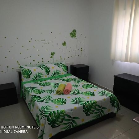 Appartamento Penthouse In Eilat With The Sea View Esterno foto